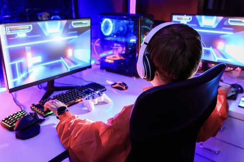 eスポーツキャスターの主な仕事内容
